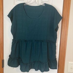 Women’s Ruffled Top